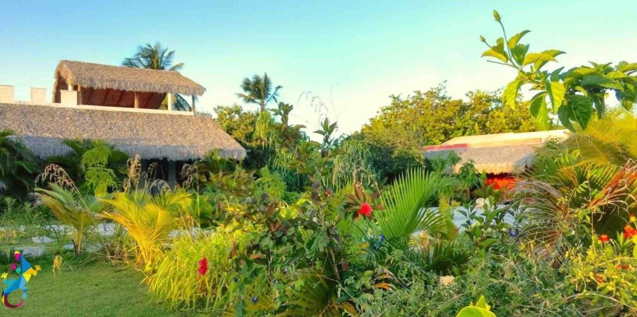 Castelo Vendom Ecolodge Parajuru Esterno foto